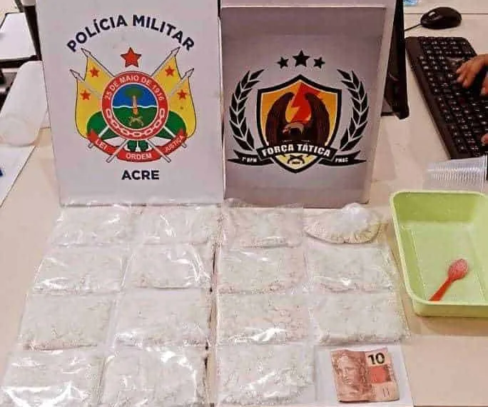 Flagrado com drogas, homem acusa a própria mãe de ser traficante, mas acaba preso em Rio Branco