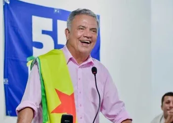 'Enquanto outros brigam, a gente segue trabalhando', diz Petecão que realiza convenção neste sábado