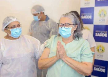 Acre tem queda no número de notificações e registra 381 novos casos de covid-19 nesta segunda-feira