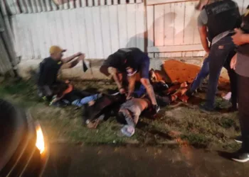 Polícia Civil prende chefe do Comando Vermelho e mais cinco 'seguranças' durante abordagem no Calafate