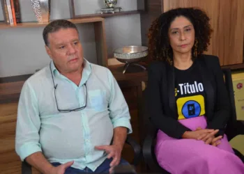 Servidores da Justiça Eleitoral esclarecem dúvidas sobre segurança das urnas e ações do TRE-AC para facilitar a vida do eleitor