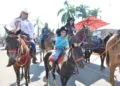 Cavalgada abre Expoacre neste sábado; veja fotos