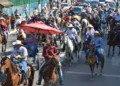 Cavalgada abre Expoacre neste sábado; veja fotos