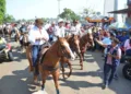 Cavalgada abre Expoacre neste sábado; veja fotos