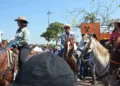 Cavalgada abre Expoacre neste sábado; veja fotos