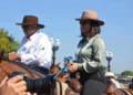 Cavalgada abre Expoacre neste sábado; veja fotos