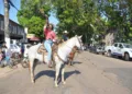 Cavalgada abre Expoacre neste sábado; veja fotos