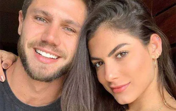 Mari Gonzalez e Jonas Sulzbach comentam preparativos para casamento e falam sobre filhos