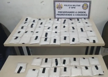 Casal é preso com 65 pacotes de cocaína no interior do Acre