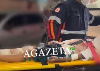 Motociclista atropela criança de 6 anos na saída de escola e foge sem prestar socorro