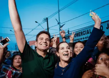 Gladson Cameli e Mara Rocha terão os maiores tempos de propaganda no rádio e TV