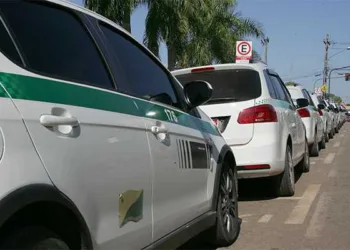 No Acre, mais de 990 taxistas receberam a primeira parcela do auxílio federal