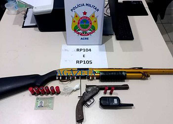 Após denúncia, polícia prende jovem de 26 anos acusado de tráfico de drogas no Carandá