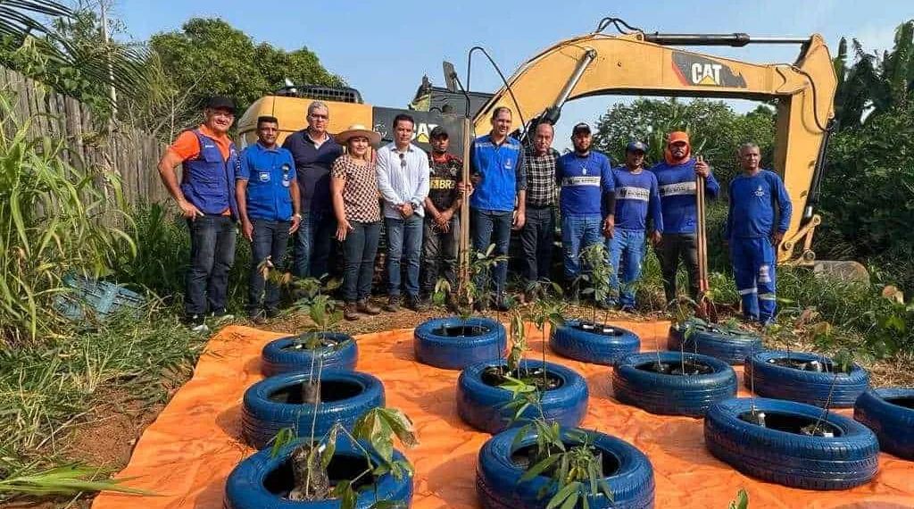 Prefeitura inicia limpeza de córregos nas dez regionais da capital acreana