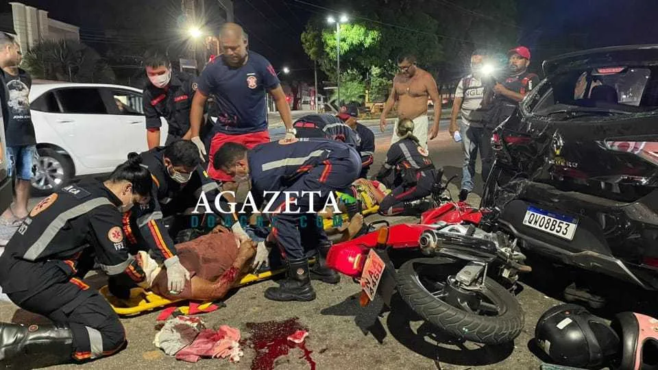 Motorista tenta ajudar vítima de assalto e se envolve em acidente de trânsito grave