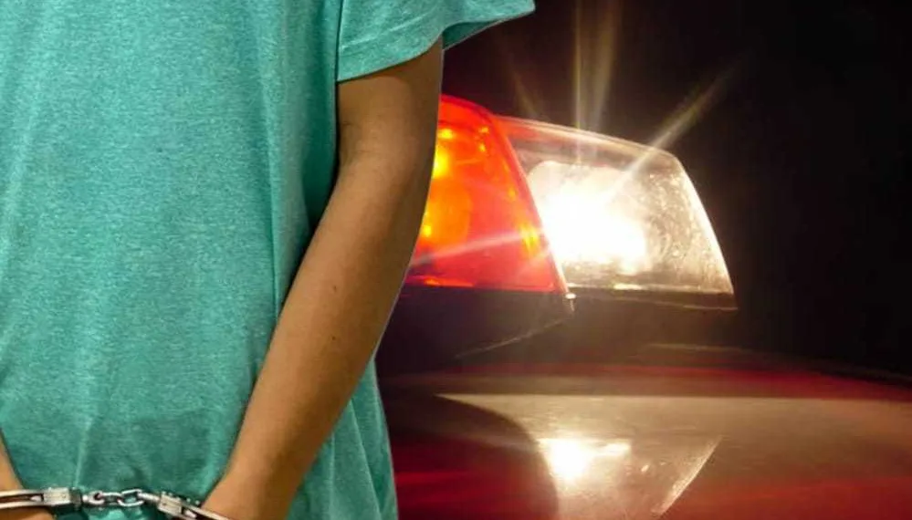Polícia Civil apreende adolescente suspeito de participar de assalto a posto de gasolina do prefeito