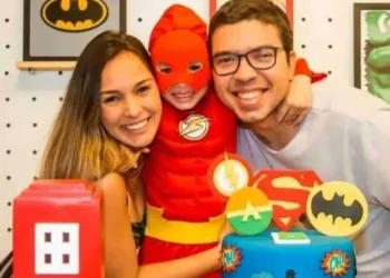 Pablo Ferraz teve o Superman como tema de seu 4° aniversário, o super-herói preferido foi mimo dos pais William e Gabriela