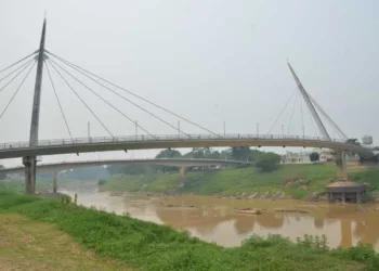Com 1,26 metro, Rio Acre bate nova cota histórica em seca severa na capital