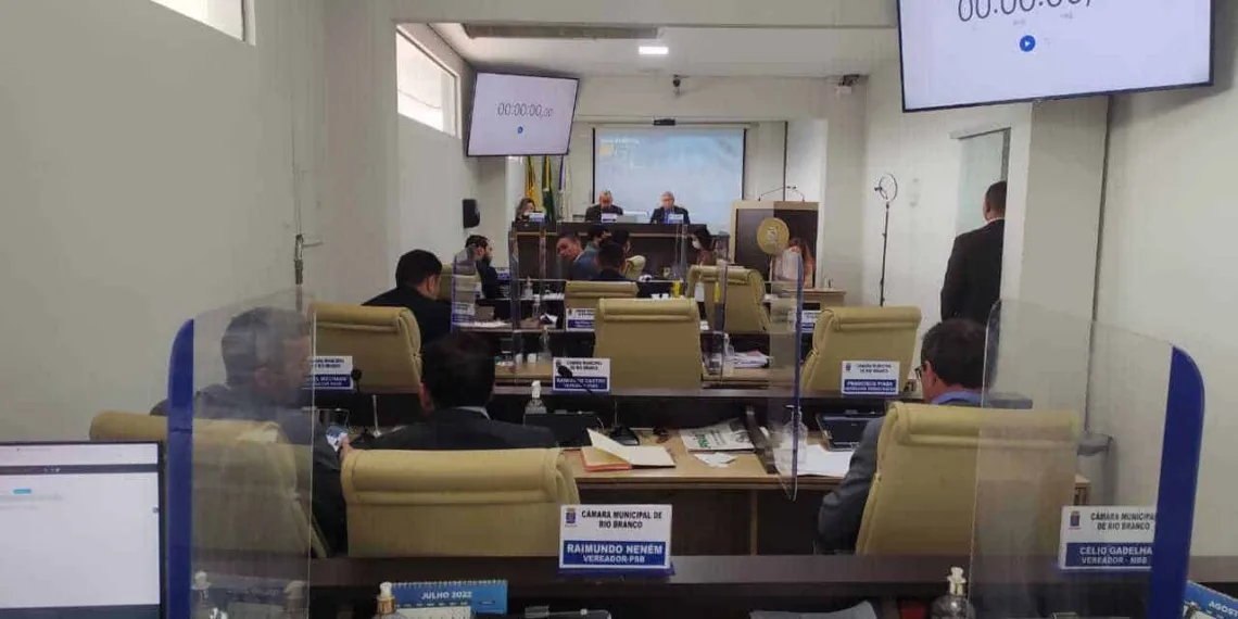Câmara aprova PL que torna permanente laudo de autismo, TDAH e síndrome de down