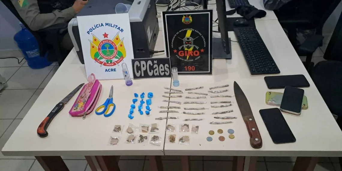 Na capital, mulher foge de cerco policial e abandona bolsa ‘recheada’ de entorpecentes