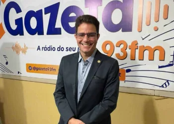 Gladson afirma que foi 'tocado por Deus' na escolha da vice Mailza Gomes e defende candidatura de Ney Amorim: 'me representa'