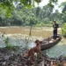 Famílias que moram próximo ao Lago da Corredeira, no Moreno Maia, pedem limpeza e conservação do local