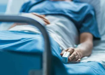 Sesacre confirma caso de paciente diagnosticado com raiva humana internado em coma, no hospital de Brasiléia