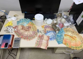 Quatro são presos por tráfico de drogas durante cumprimento de mandados em Feijó