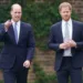 Rei Charles III deu ordem aos filhos, William e Harry, após morte da Rainha Elizabeth II