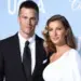 Mesmo em crise, Tom Brady espera que Gisele Bündchen mantenha tradição e vá assisti-lo em jogo de futebol americano, diz jornal 9 Mesmo em crise, Tom Brady espera que Gisele Bündchen mantenha tradição e vá assisti-lo em jogo de futebol americano, diz jornal