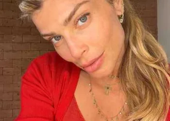 Grazi Massafera rebate seguidores por críticas após revelar voto: "Já vai tarde"