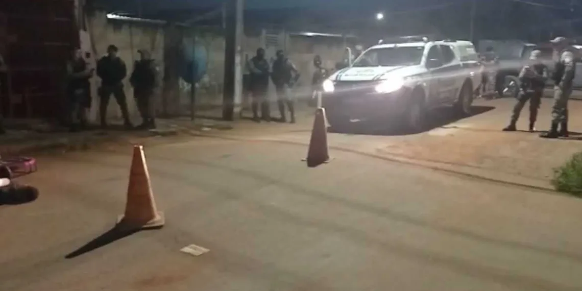Policial penal reage a tentativa de assalto e adolescente acaba morto em Rio Branco