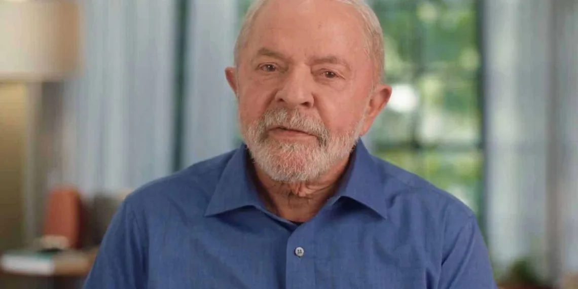 “É a mais preparada”, declara Lula sobre a candidata ao Senado Nazaré Araújo