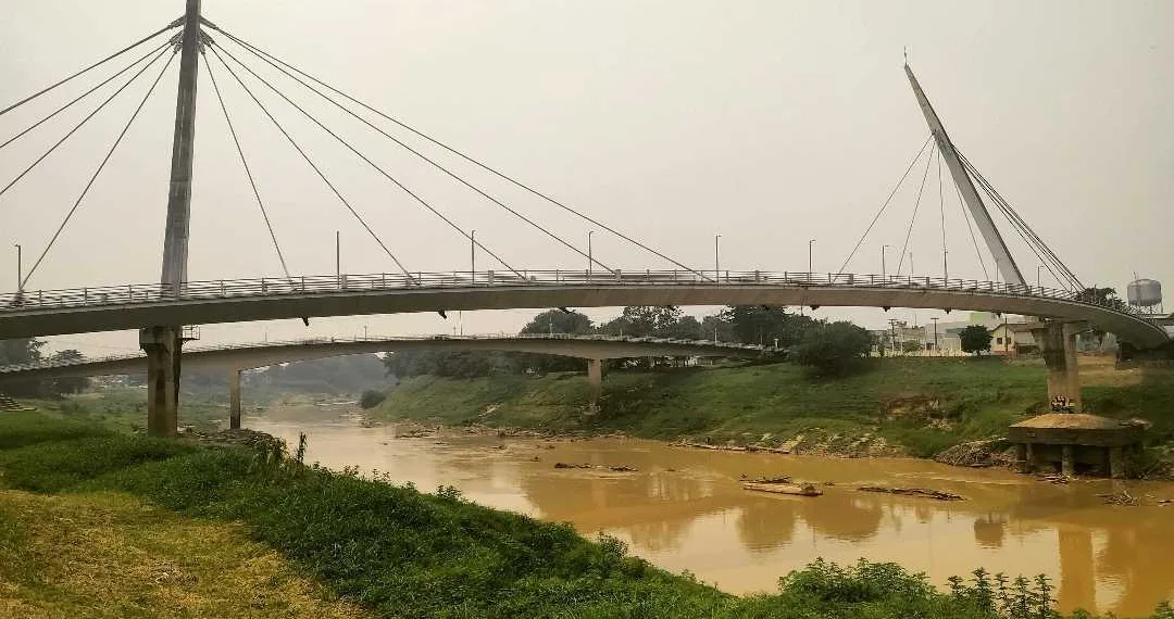 Com 1,34 metro, Rio Acre se aproxima de cota histórica e Defesa Civil não descarta novo recorde