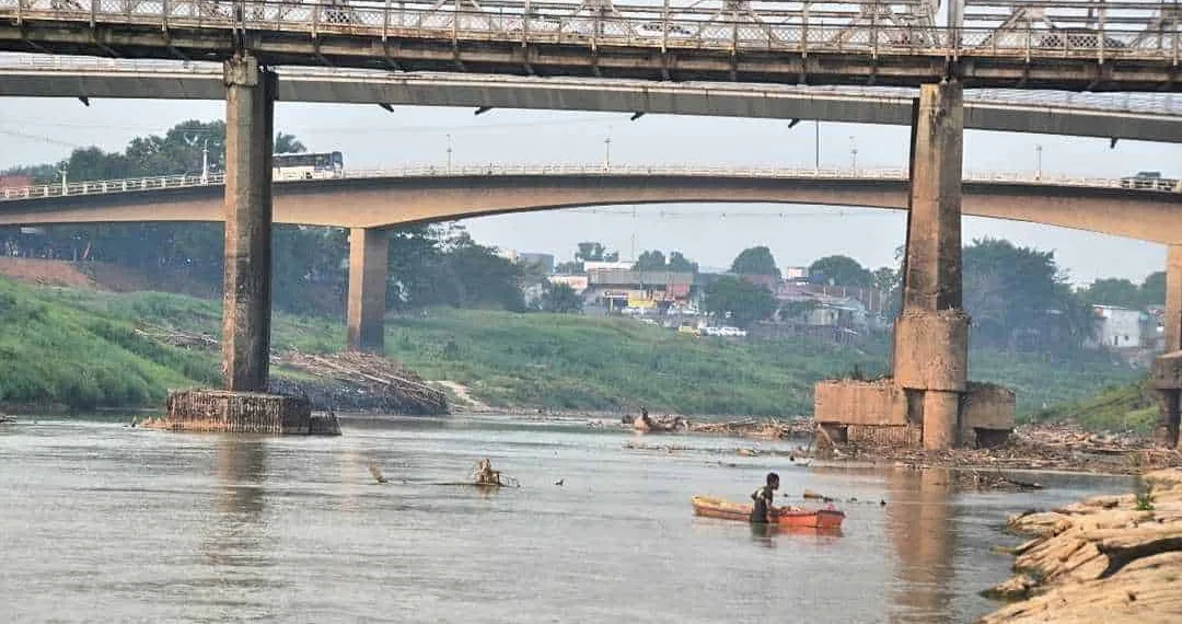 Rio Acre sobe 15 centímetros e sai da cota mínima após forte chuva que atingiu a capital