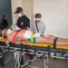 Homem sofre traumatismo craniano e fica em estado grave após ser atingido por árvore