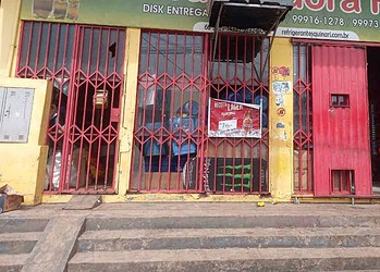 Discussão em distribuidora termina em dupla tentativa de homicídio