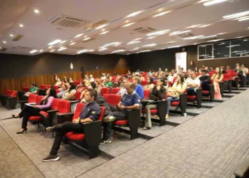 Sebrae no Acre promove encontro para alinhamento da nova lei de Licitação