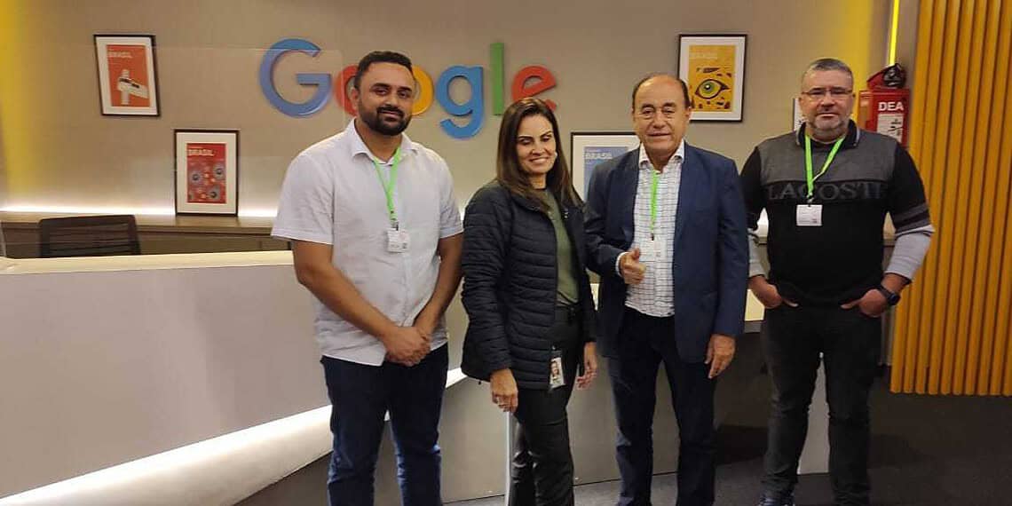 Prefeito de Rio Branco se reúne com diretora da Google Brasil em busca de melhorias na Educação da capital