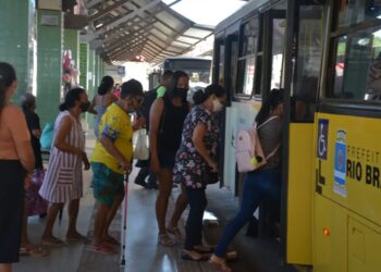 Prefeitura de Rio Branco realiza audiência pública para debater o transporte coletivo