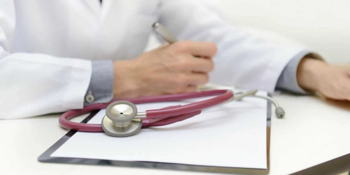 Justiça suspende decisão que autorizava ingresso de aluno em internato médico sem aprovação em disciplina