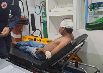 Usuário de droga se envolve em discussão com dono de comércio a acaba ferido em Rio Branco