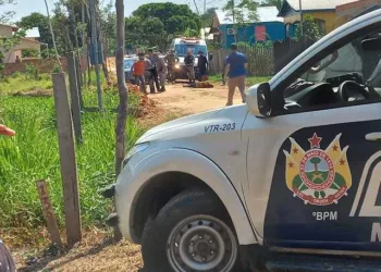 Policial reage a ataque e homem acaba morto em invasão de terreno no interior do Acre