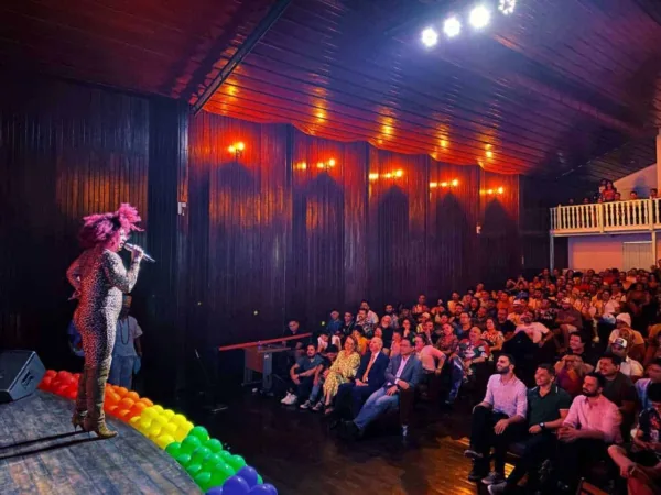 Após dois anos, Semana da Diversidade é aberta com a presença do público no Cine Teatro Recreio