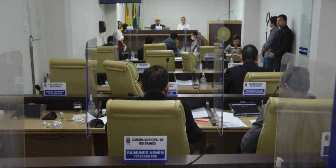 Requerimento foi aprovado na sessão desta quinta, 15