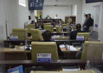 Requerimento foi aprovado na sessão desta quinta, 15