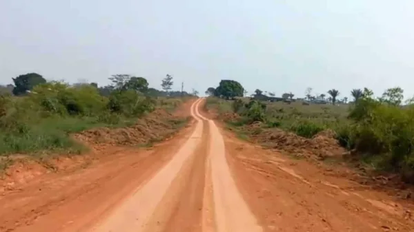 Homem tenta matar patrão a golpes de terçado no interior do Acre