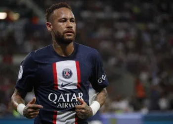 Ídolo holandês detona Neymar após jogo do PSG: ‘Jogador sujo’