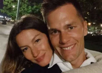 Tom Brady diz ignorar rumores de crise com Gisele Bündchen