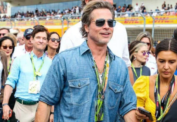 Brad Pitt ignora lenda do automobilismo e causa polêmica durante os bastidores da Fórmula 1